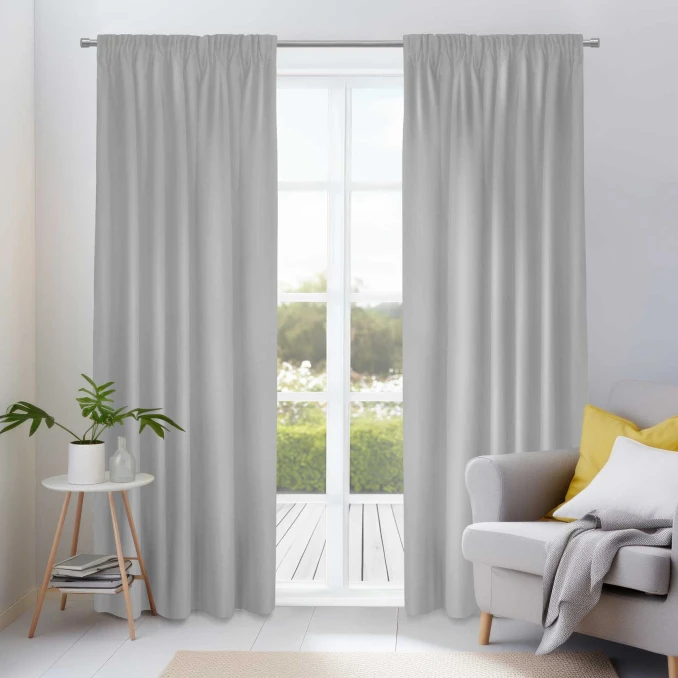 Termoizolační závěsy s páskou